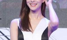 娱乐圈爆料博主女生,揭秘明星幕后故事，带你走进娱乐圈真相！