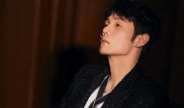 娱乐圈吃瓜的男明星,揭秘那些吃瓜男明星的幕后故事